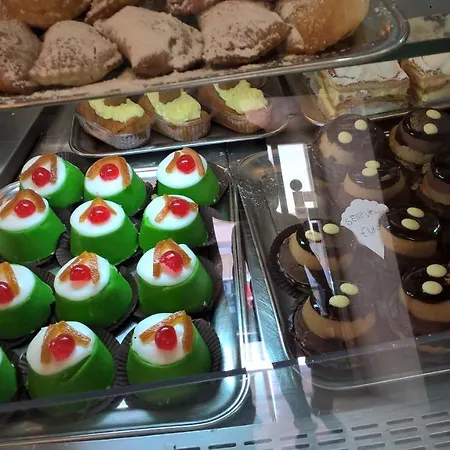 Dimora Del Pero Vakantiehuis *